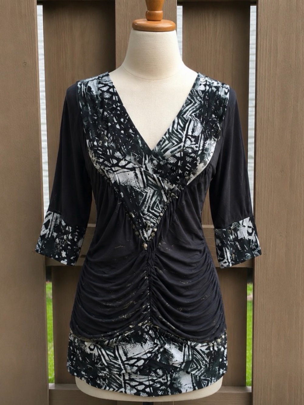 BUCKLE DAYTRIP Y2K gold flecked ruched body con top